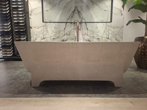 Detremmerie Thorgan vrijstaand bad light beton