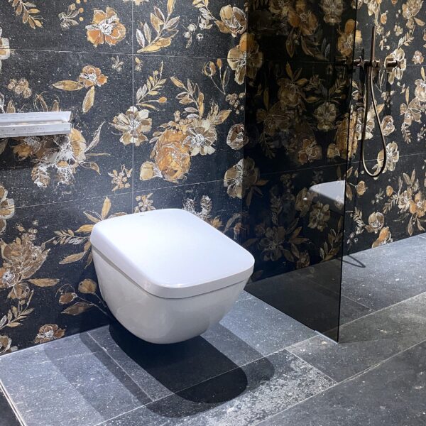 TOTO Neorest WX2 douchewc