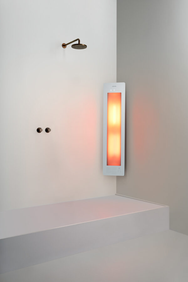 Sunshower Medium Plus White - H 140 x B 33 x D 25 cm - Opbouw hoek