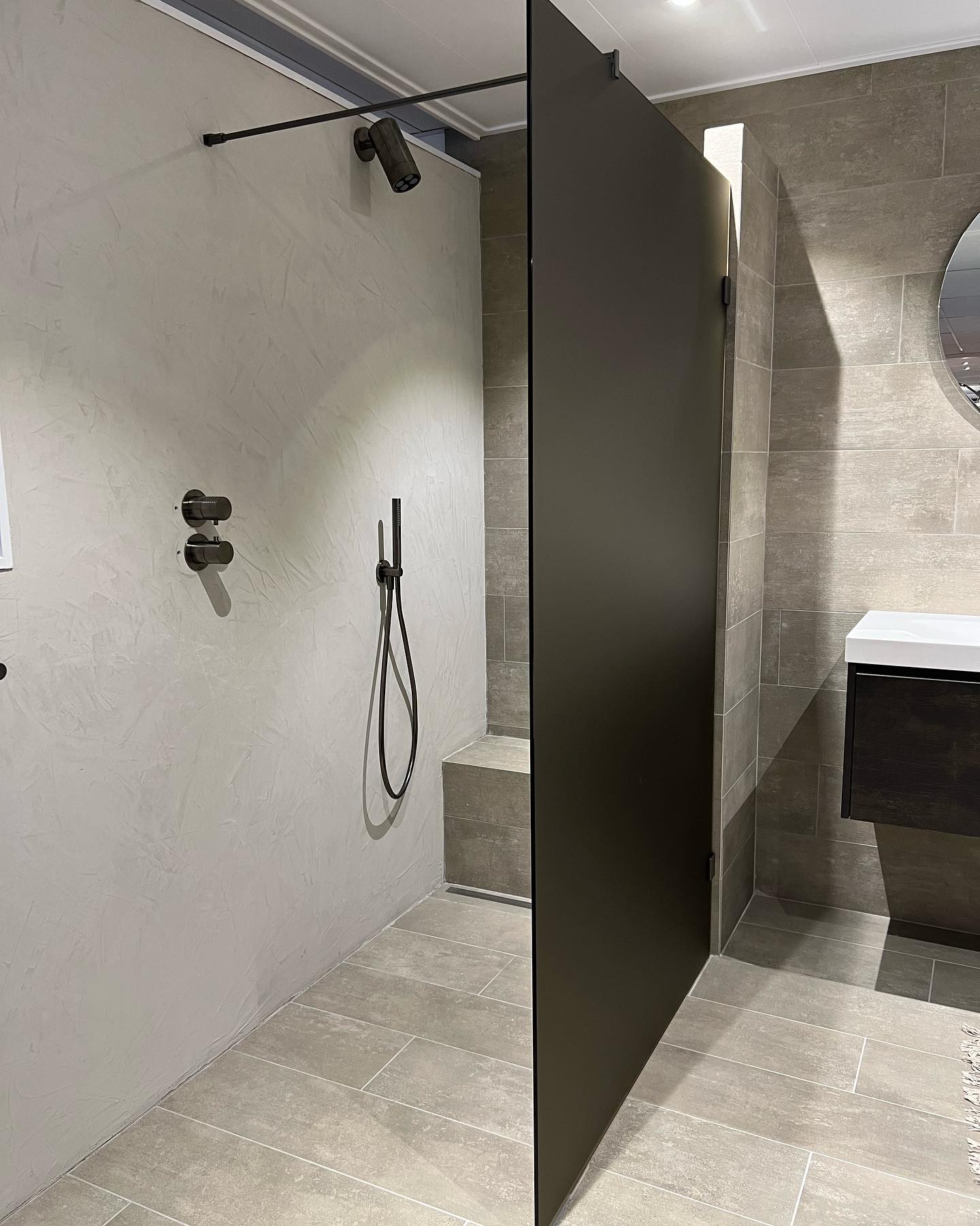 Kleine badkamer zonder toilet