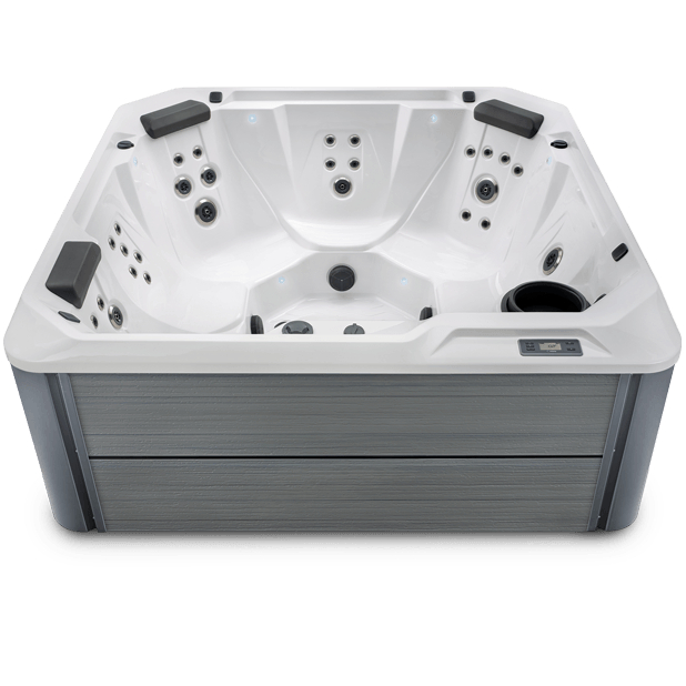 hot tub of jacuzzi